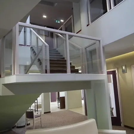 Szent Gellért Auberge de jeunesse Székesfehérvár