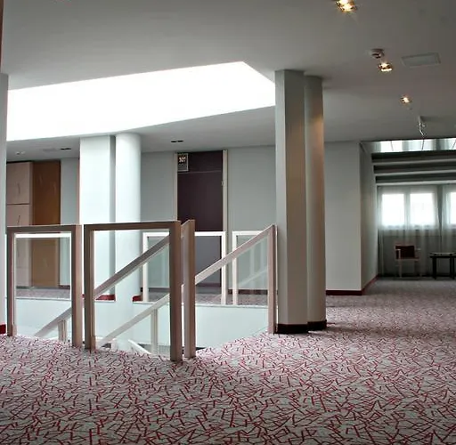 Hostel Szent Gellert Székesfehérvár